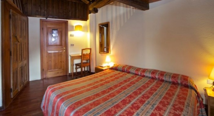 Hotel Dolonne, Courmayeur ski chalet, image 4